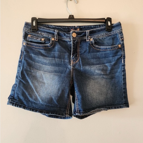 Seven7 Pants - Seven7 Jean Shorts Women's Size 10 Blue Denim